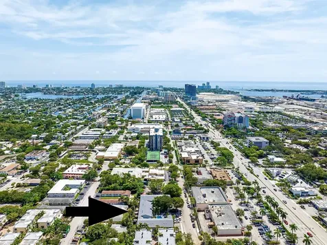 801 SE 16th Court Fort Lauderdale FL 33316