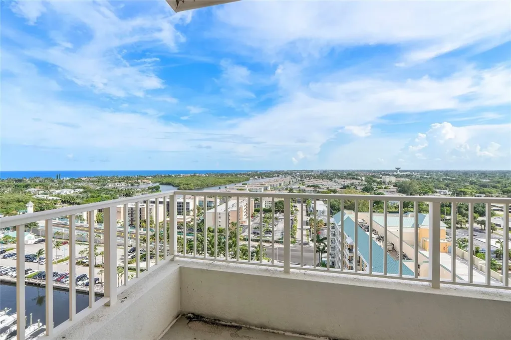 625 Casa Loma Boulevard Boynton Beach FL 33435