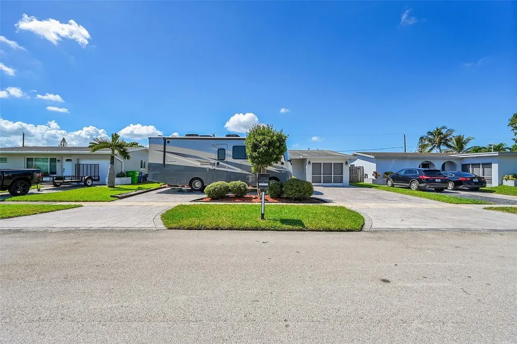 9060 NW 25th Street Sunrise FL 33322
