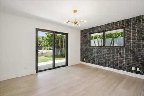1789 NE 35th Street Oakland Park FL 33334