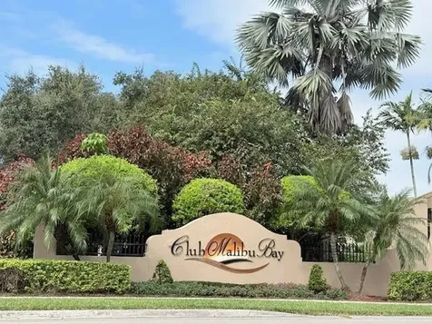1575 NE 33 Avenue Homestead FL 33033