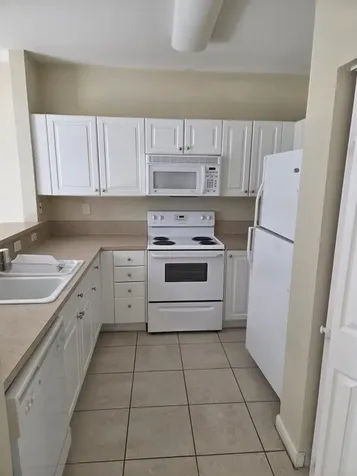 1575 NE 33 Avenue Homestead FL 33033