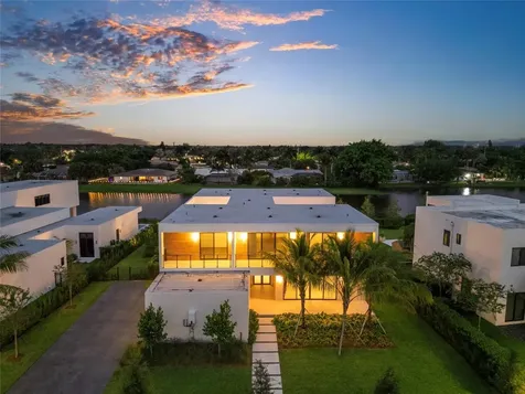 16722 S Botaniko Drive Weston FL 33326
