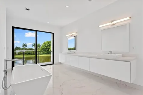 16722 S Botaniko Drive Weston FL 33326