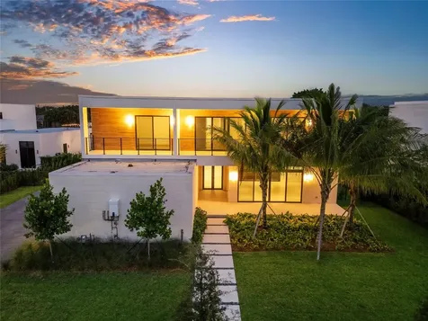 16722 S Botaniko Drive Weston FL 33326
