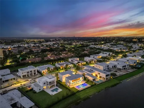 16722 S Botaniko Drive Weston FL 33326