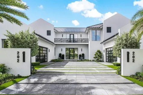 202 NW 7th Street Delray Beach FL 33444