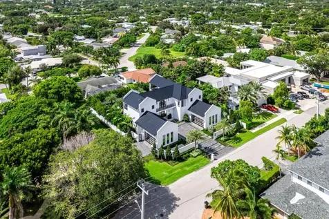 202 NW 7th Street Delray Beach FL 33444
