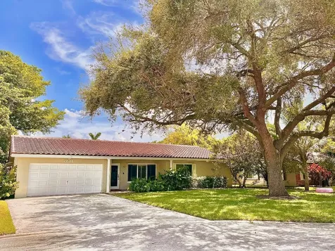 2831 NW 88th Terrace Coral Springs FL 33065