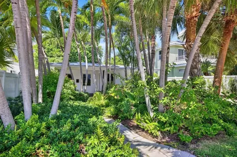 2925 N Atlantic Bl Fort Lauderdale FL 33308