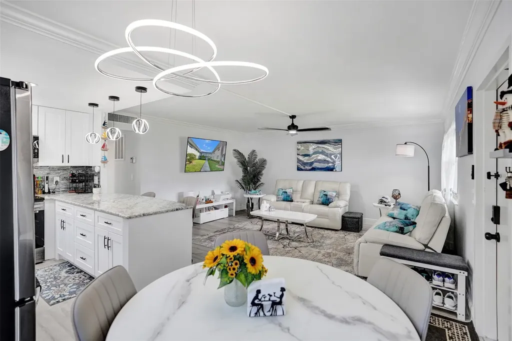 356 Brittany H Delray Beach FL 33446