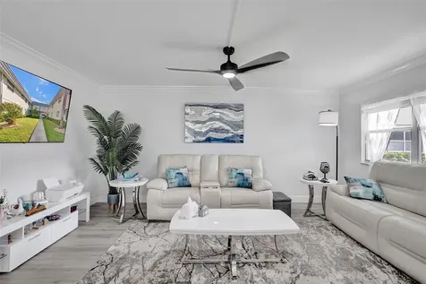 356 Brittany H Delray Beach FL 33446
