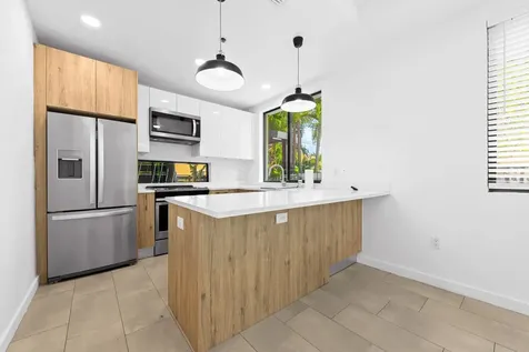 722 NE 15th Avenue Fort Lauderdale FL 33304