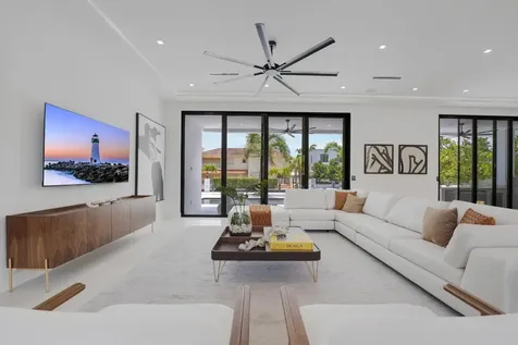 948 Banyan Drive Delray Beach FL 33483