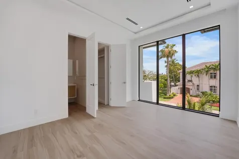 948 Banyan Drive Delray Beach FL 33483