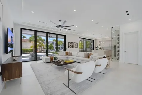 948 Banyan Drive Delray Beach FL 33483