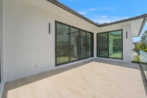 948 Banyan Drive Delray Beach FL 33483