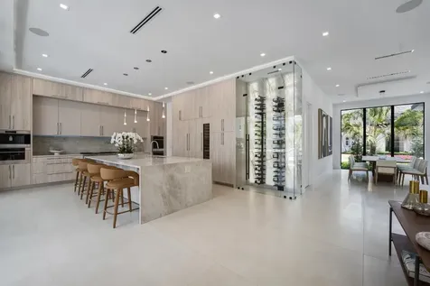 948 Banyan Drive Delray Beach FL 33483