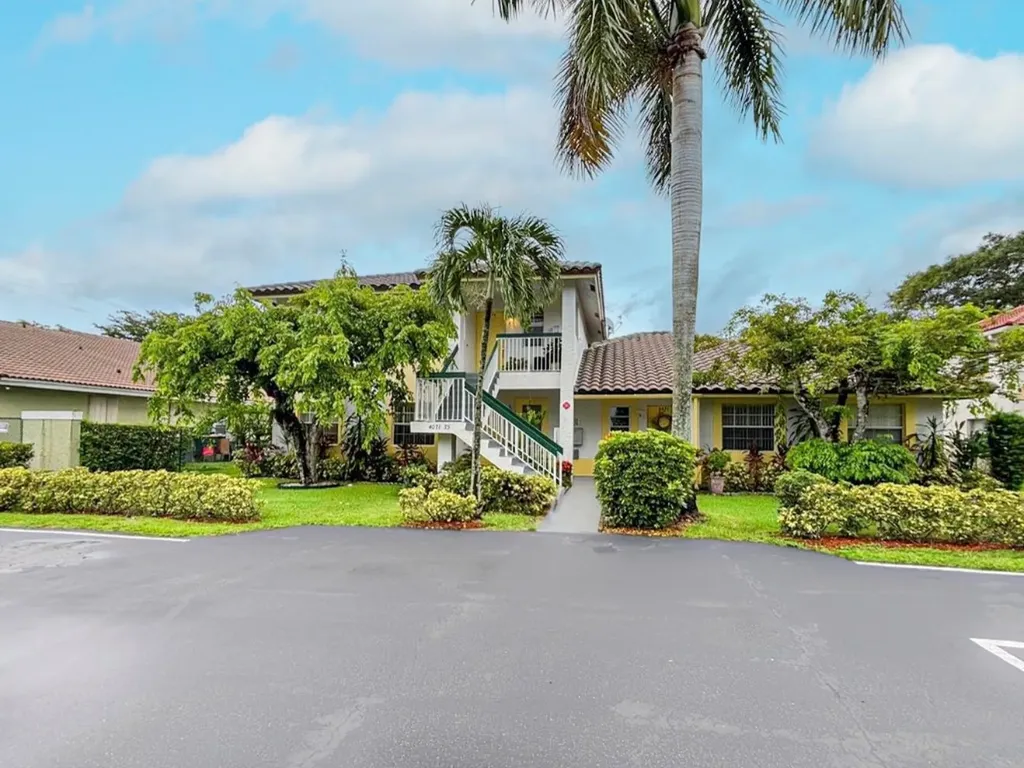 4071 NW 114th Avenue Coral Springs FL 33065