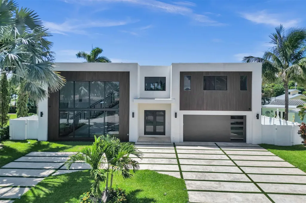 2728 NE 31st Street Lighthouse Point FL 33064