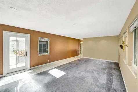 5562 SW 1st Court Plantation FL 33317