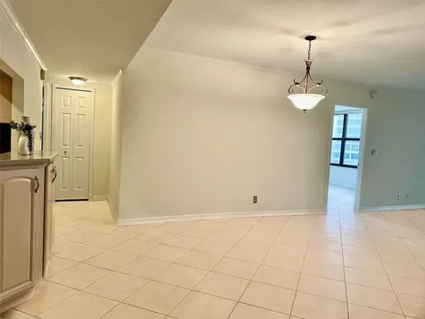 2500 Parkview Drive Hallandale Beach FL 33009
