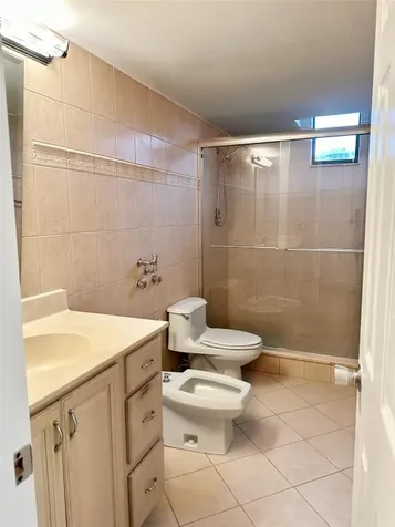 2500 Parkview Drive Hallandale Beach FL 33009