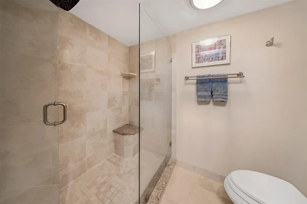 1100 SE 5th Court Pompano Beach FL 33060