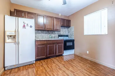 661 SW 28th Way Fort Lauderdale FL 33312