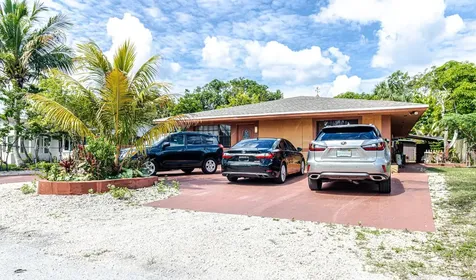 661 SW 28th Way Fort Lauderdale FL 33312