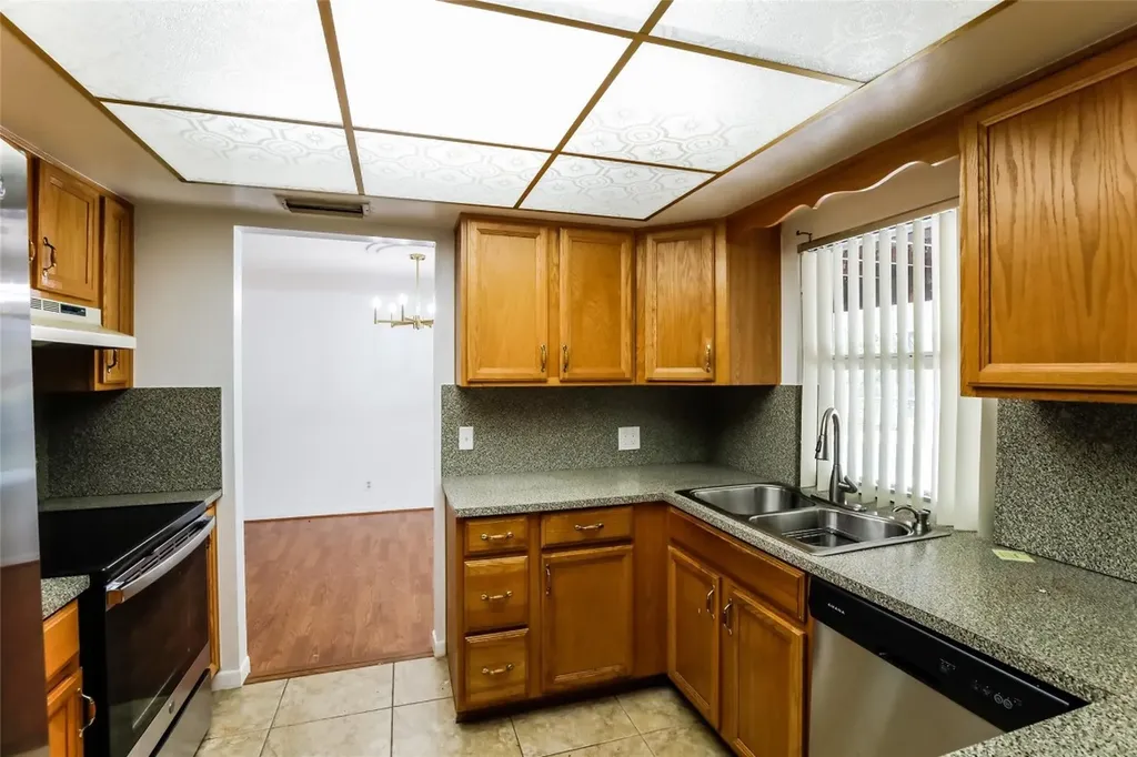 11275 NW 37th Court Coral Springs FL 33065