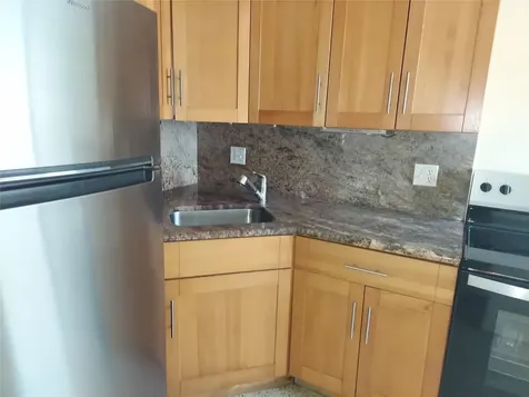 505 SW 9th Street Fort Lauderdale FL 33315