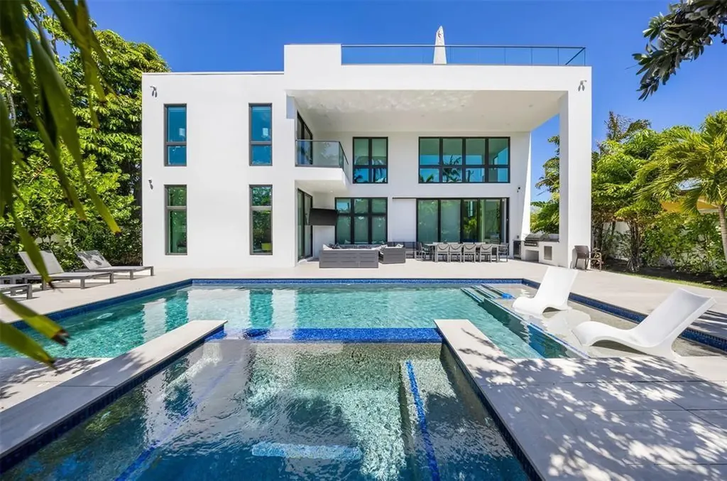2001 Marietta Drive Fort Lauderdale FL 33316