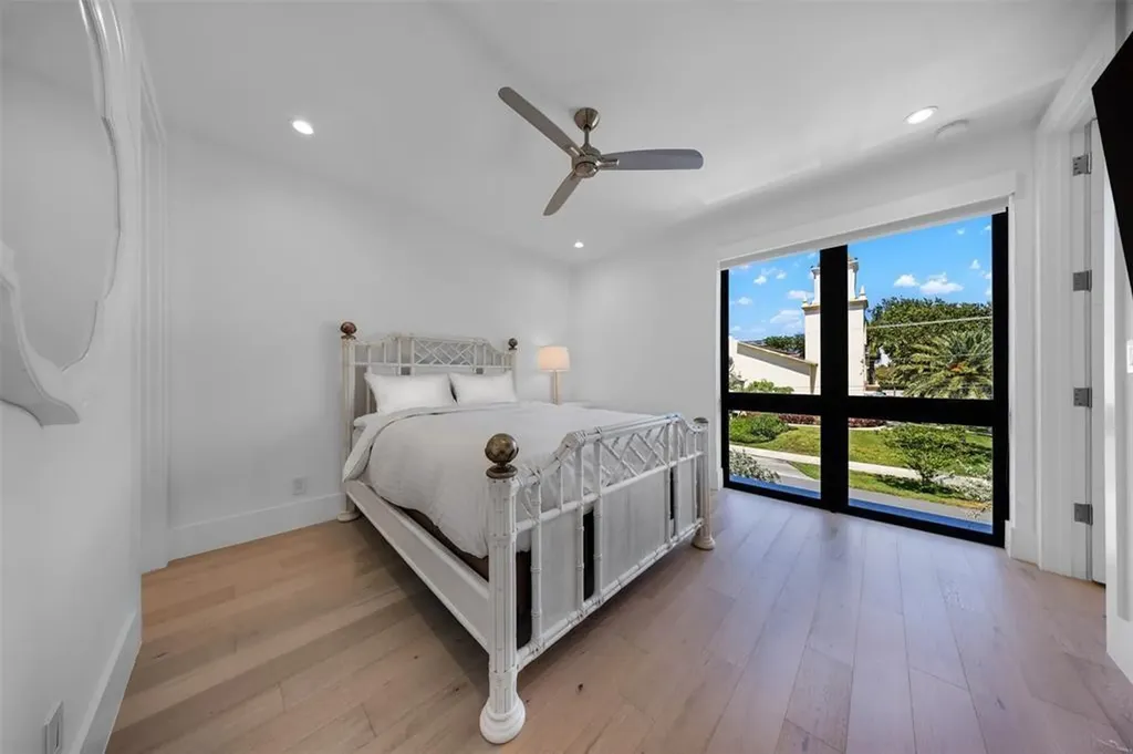 2001 Marietta Drive Fort Lauderdale FL 33316