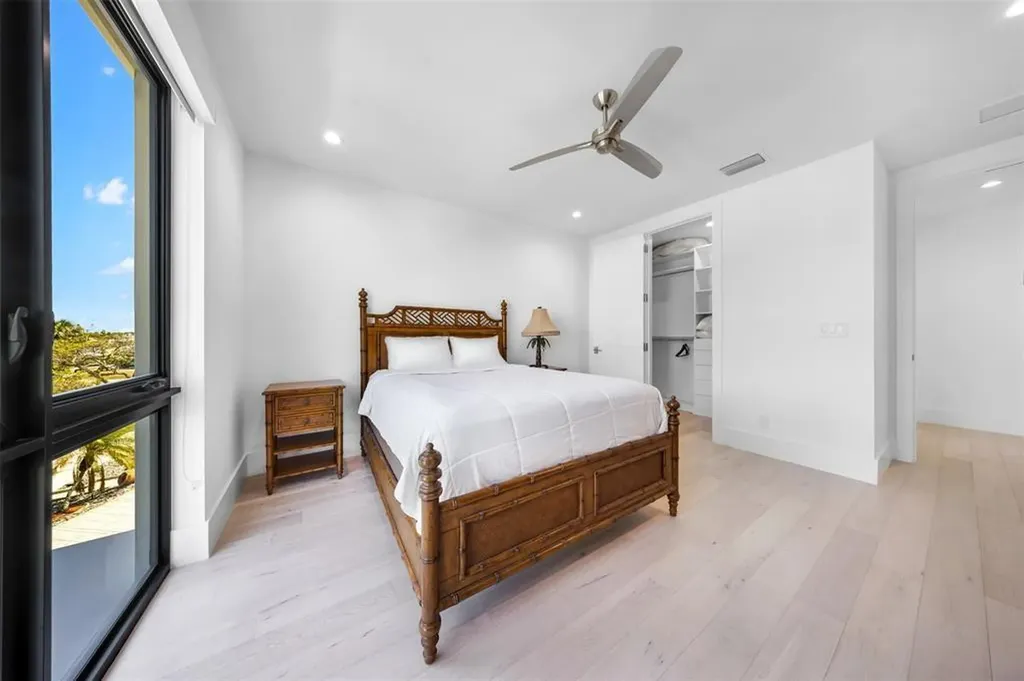 2001 Marietta Drive Fort Lauderdale FL 33316
