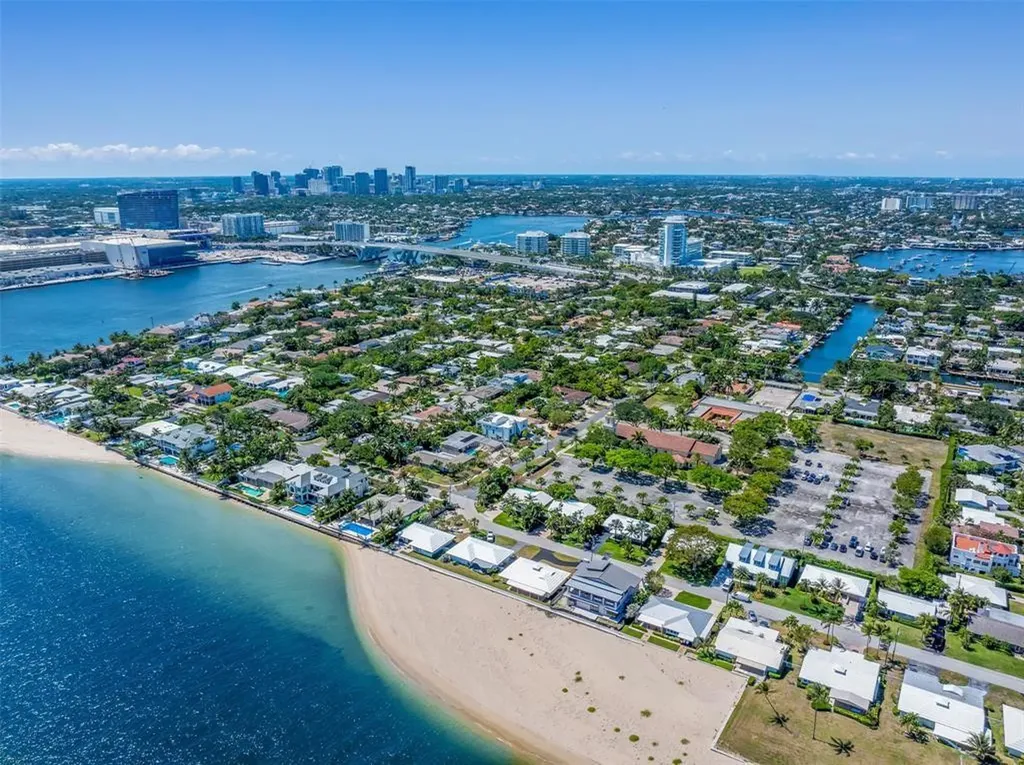 2001 Marietta Drive Fort Lauderdale FL 33316