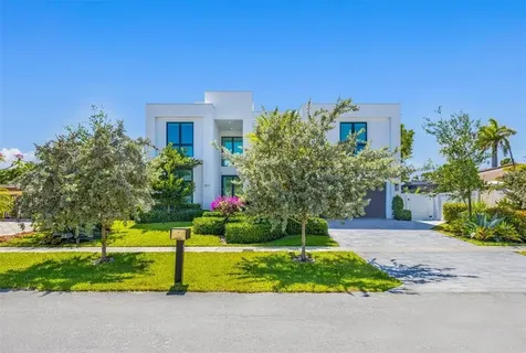 2001 Marietta Drive Fort Lauderdale FL 33316