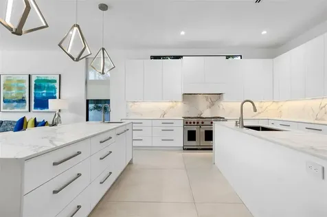 2001 Marietta Drive Fort Lauderdale FL 33316