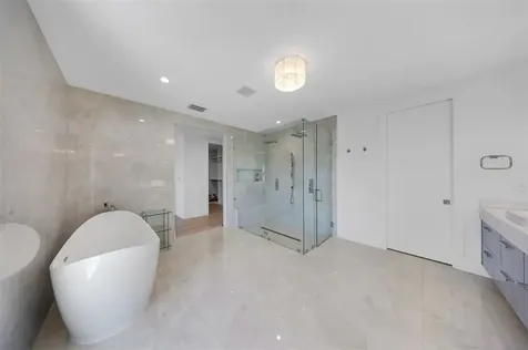 2001 Marietta Drive Fort Lauderdale FL 33316