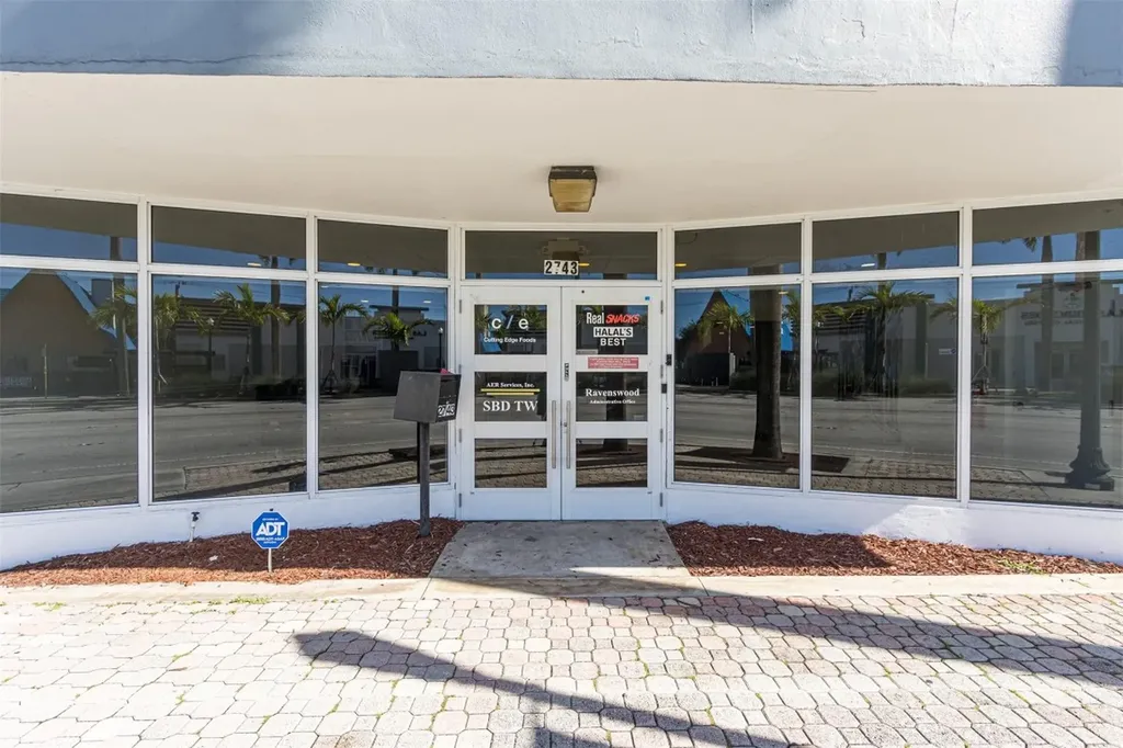 2743 Hollywood Boulevard Hollywood FL 33020