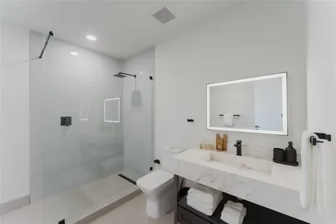 2750 Griffin Road Fort Lauderdale FL 33312