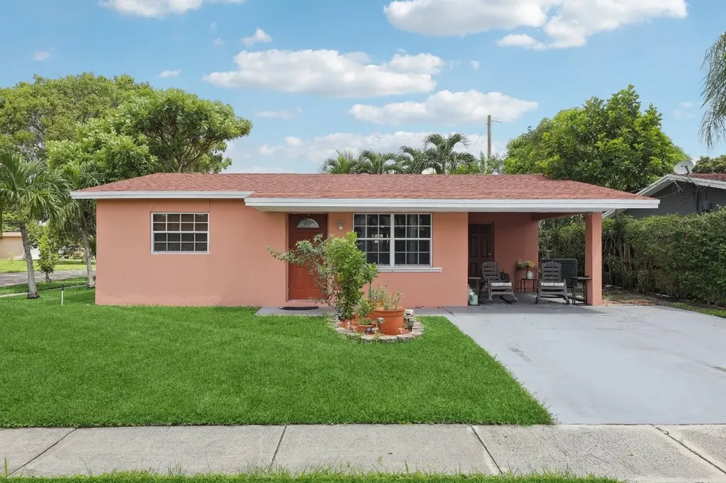 7591 Polk Street Hollywood FL 33024