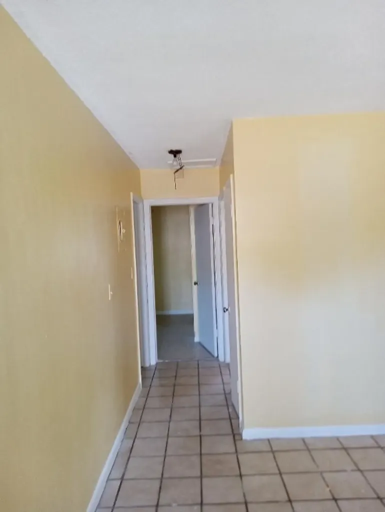 1717 SW 11th Street Fort Lauderdale FL 33312