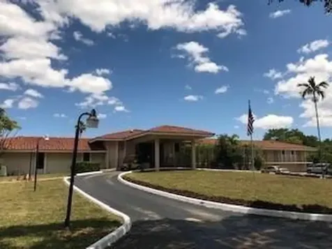 4158 Inverrary Drive Lauderhill FL 33319