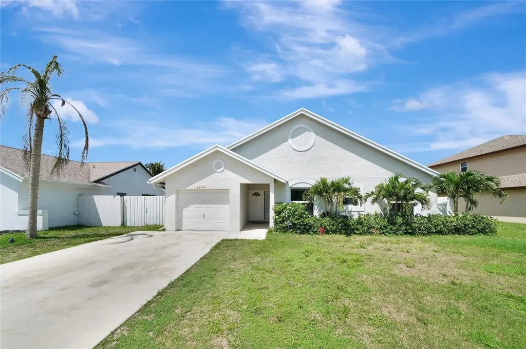 22471 Grouper Court Boca Raton FL 33428
