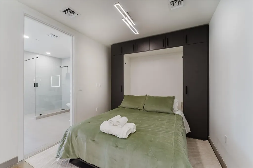 2750 Griffin Road Fort Lauderdale FL 33312