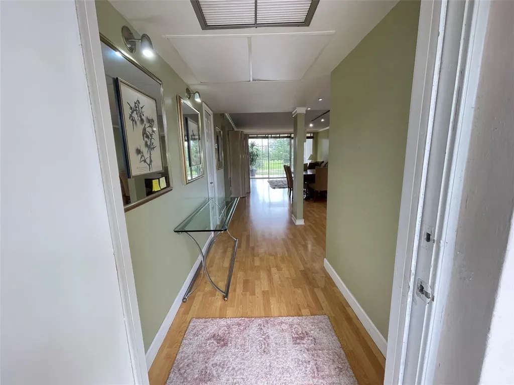 3051 S Palm Aire Drive Pompano Beach FL 33069