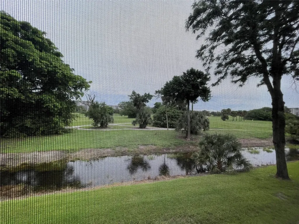 3051 S Palm Aire Drive Pompano Beach FL 33069