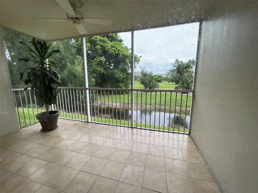3051 S Palm Aire Drive Pompano Beach FL 33069