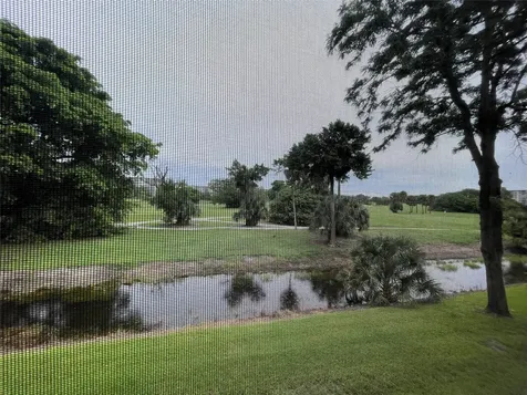 3051 S Palm Aire Drive Pompano Beach FL 33069